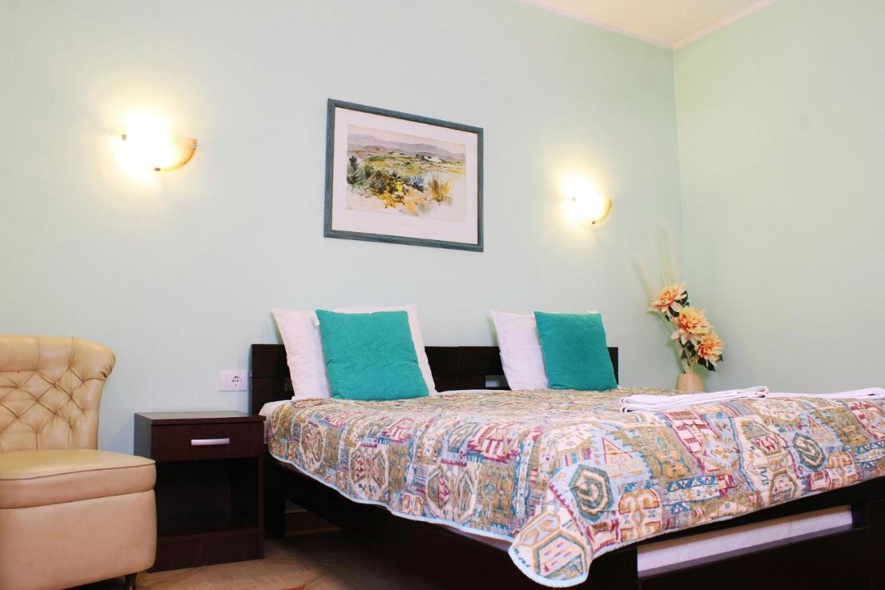 Apartments Paradisos Kragujevac Extérieur photo